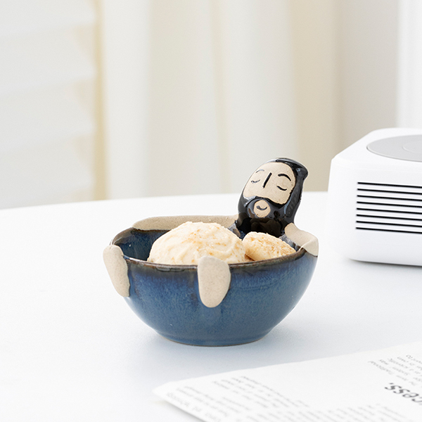 Entrance Doorway Key Storage