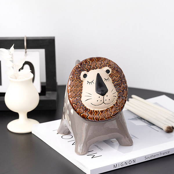 Modern Creative Ceramic Lion Decorations