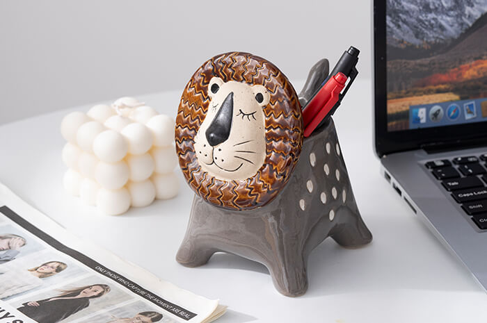 Modern Creative Ceramic Lion Decorations